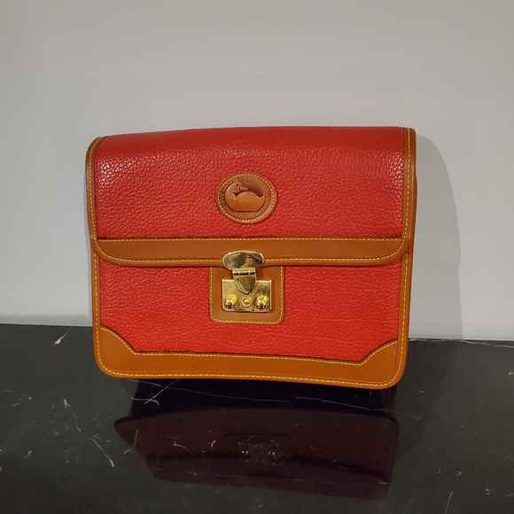 Vintage Dooney & Bourke Weather Leather Bag - Picture 1 of 4